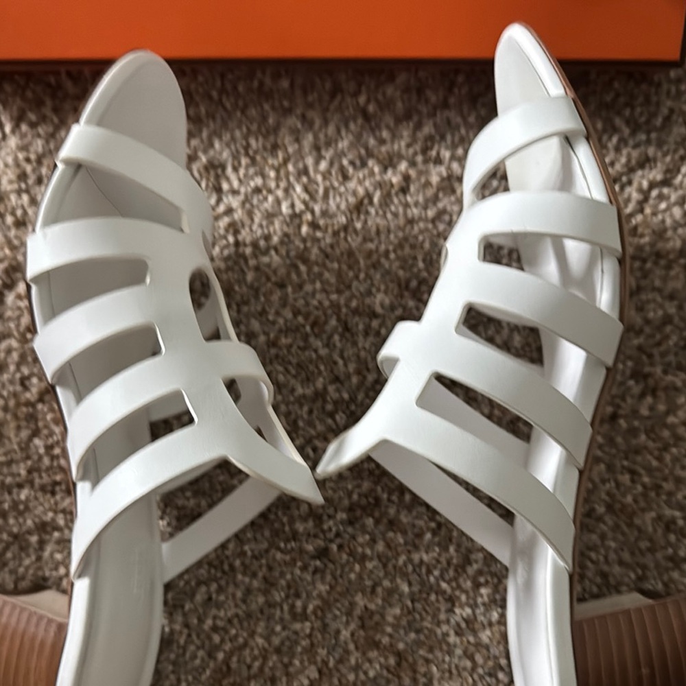Hermes White Women's Sandals - Picture 11 of 12